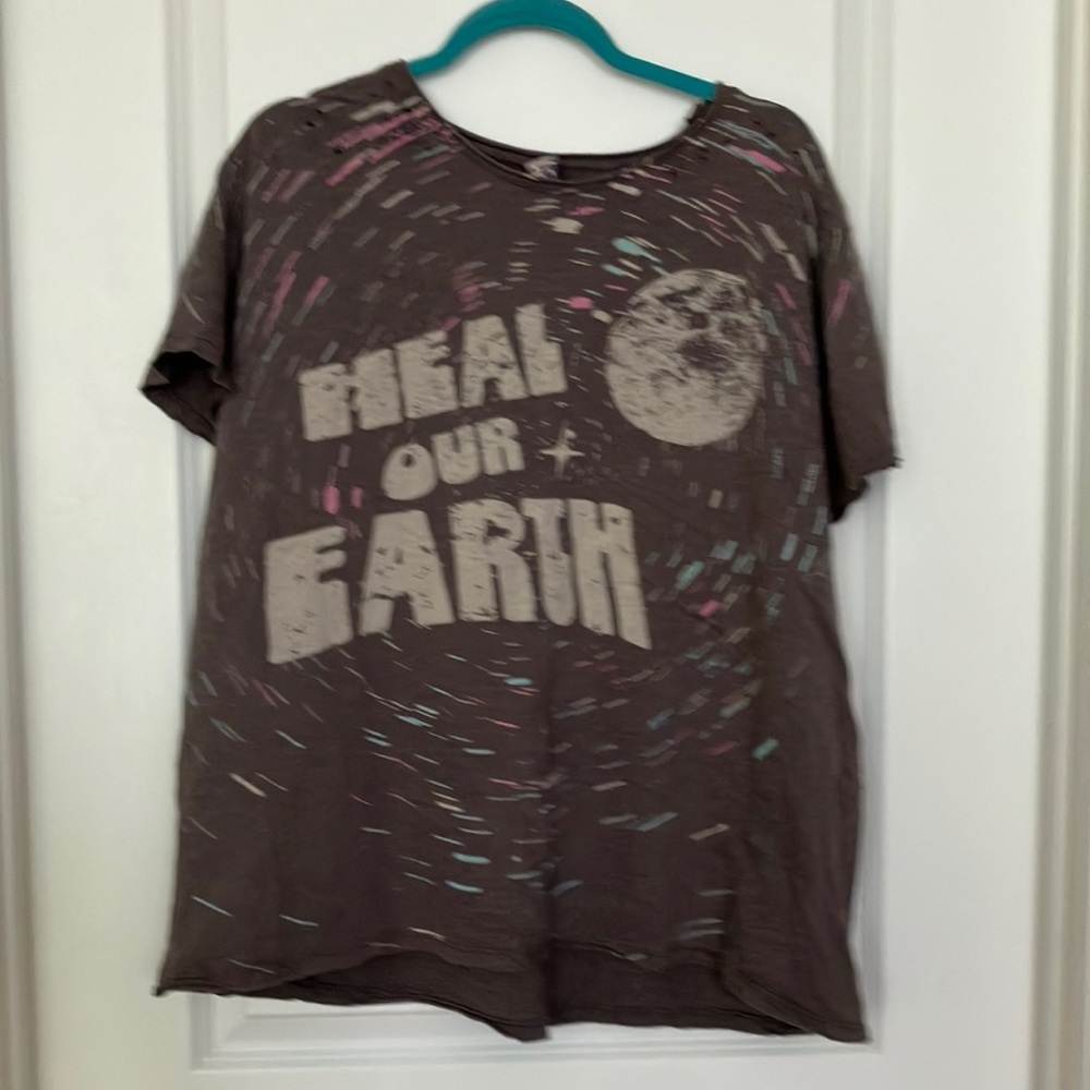 Magnolia Pearl “Heal Our Earth”
Super message 💕
NOW CROSSPOSTED